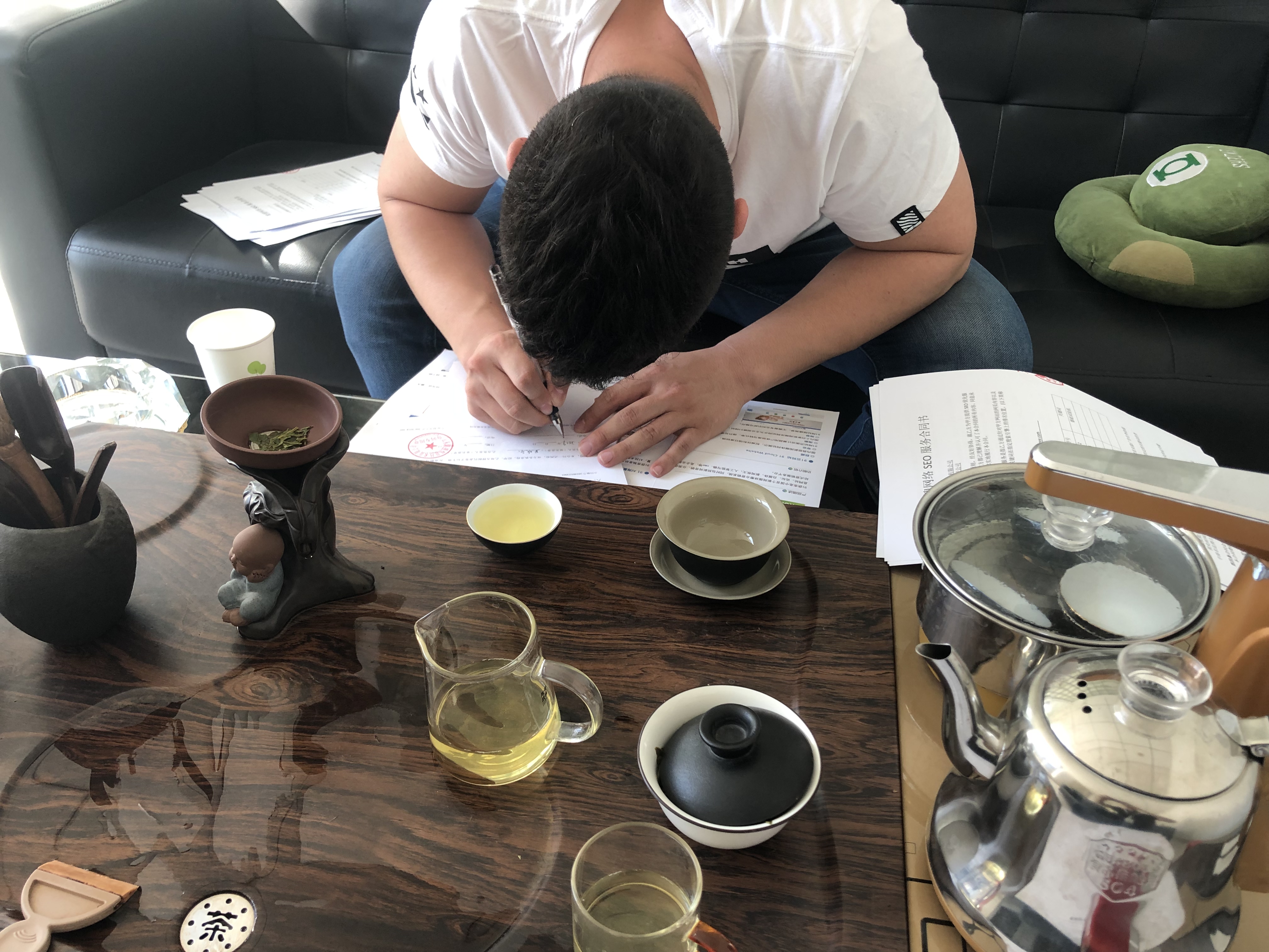 聚搜網(wǎng)與新客戶簽訂合同啦！